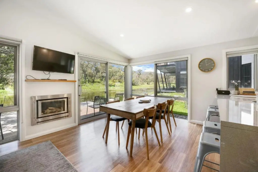 Stillwater Chalet B- Lake Crackenback