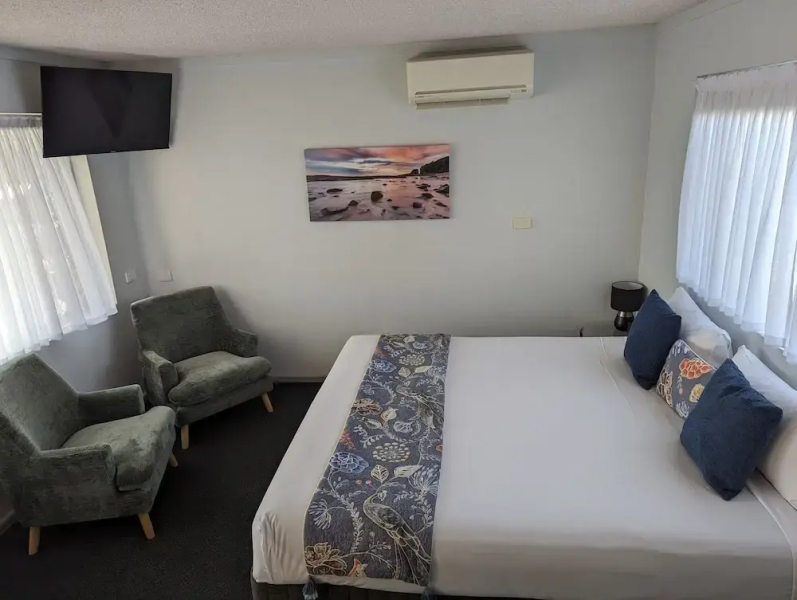 Haven Waters Motel & Apartments