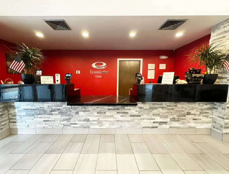 Econo Lodge Wausau - Rothschild