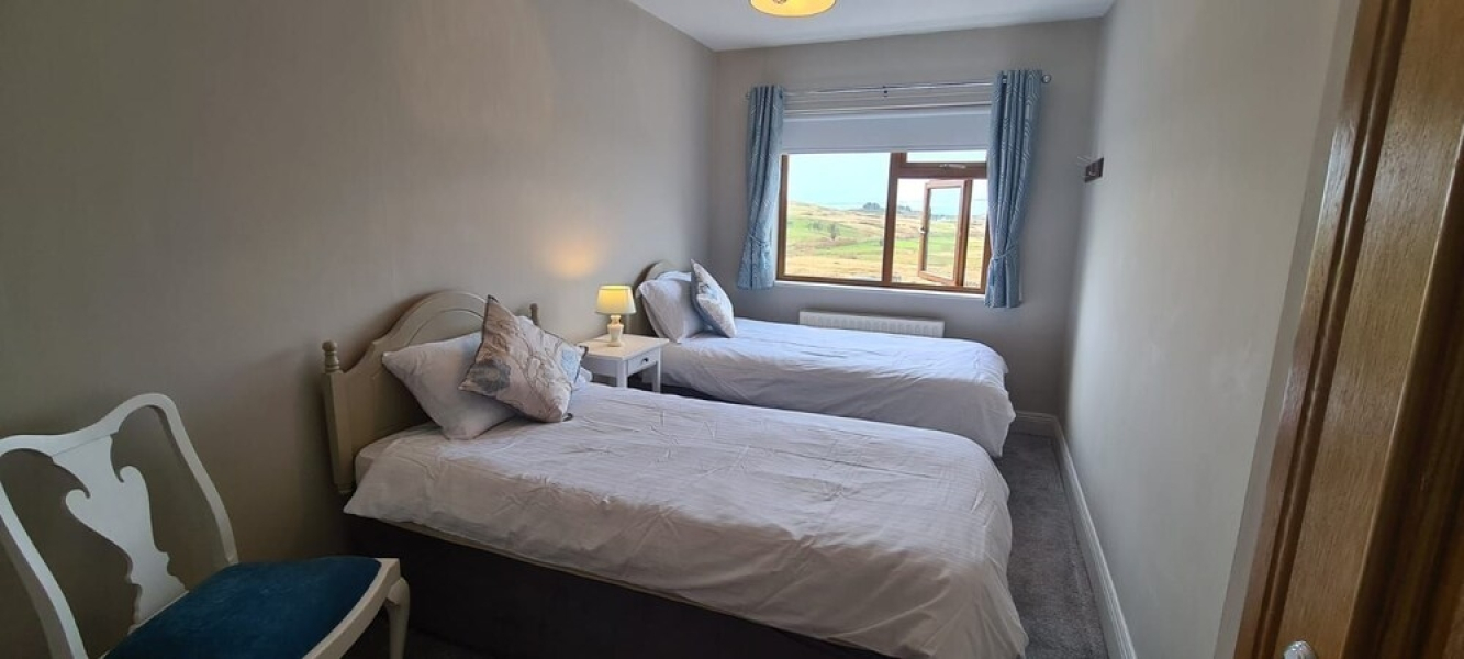 Mourneen Cottage, Cleggan