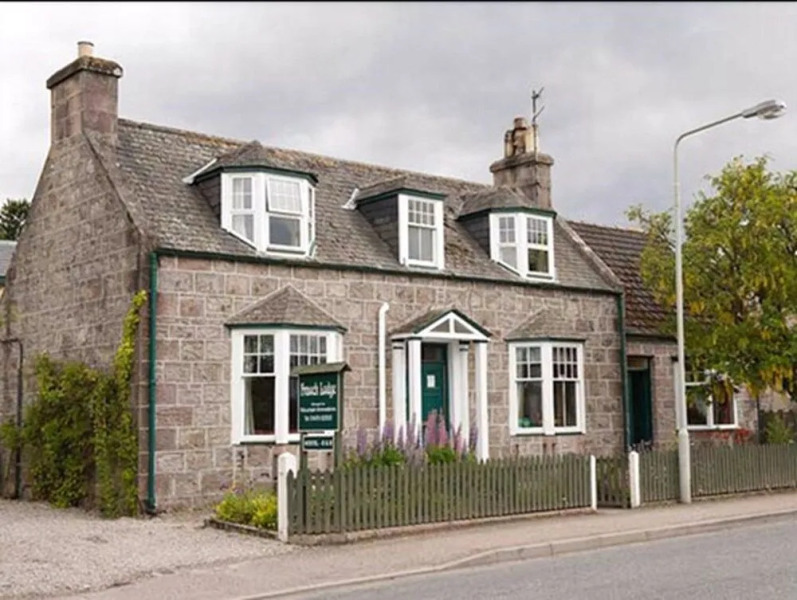 Fraoch Lodge