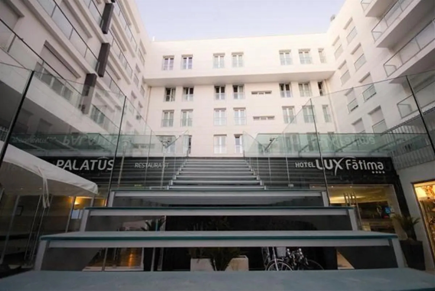 Lux Fatima Hotel