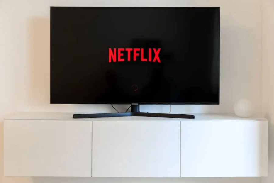 Modern and Bright Studio