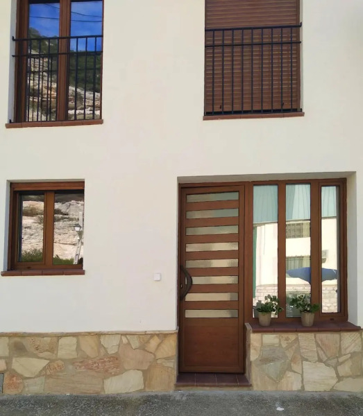 House With 3 Bedrooms in Alcalá del Júcar, With Wonderful Mountain View