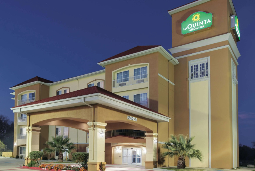 La Quinta Inn & Suites by Wyndham Corsicana