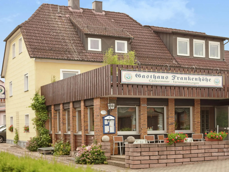 Cosy Apartment With Terrace and Garden Access in a Quiet Wooded Area