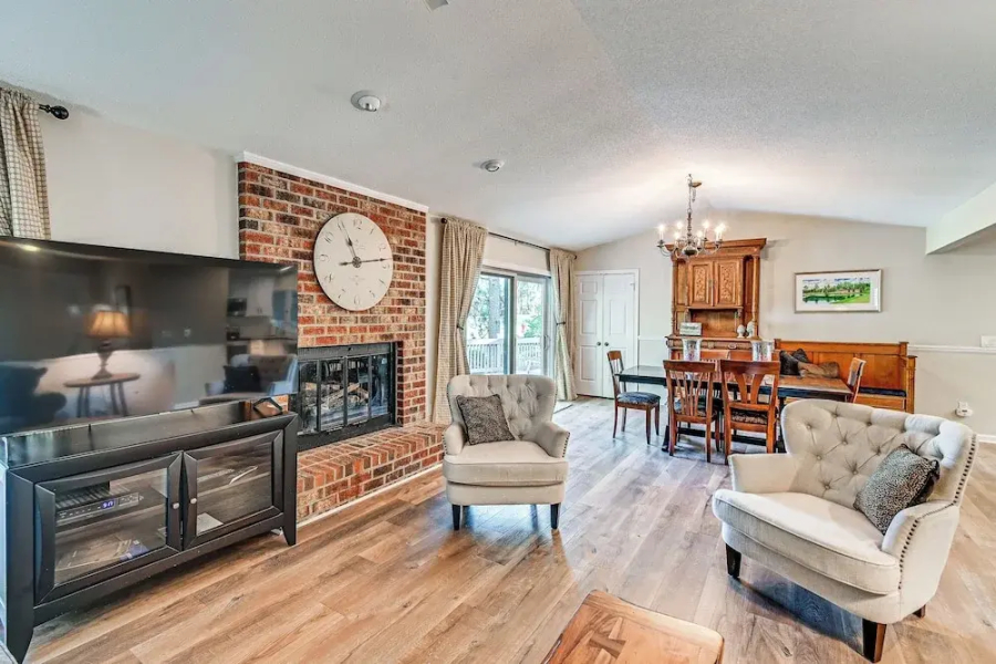 Charming Pinehurst Getaway w/ Golf Course View!