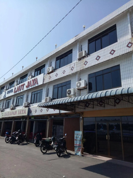 Hotel Laut Jaya