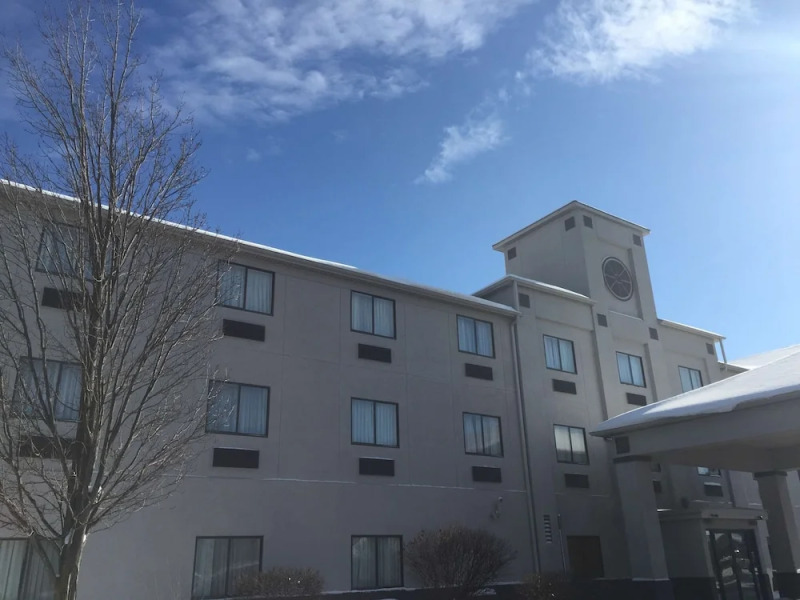 Baymont Inn & Suites Portage