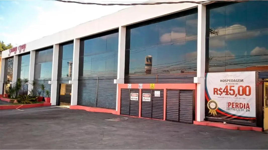 Motel Sunny Day Contagem