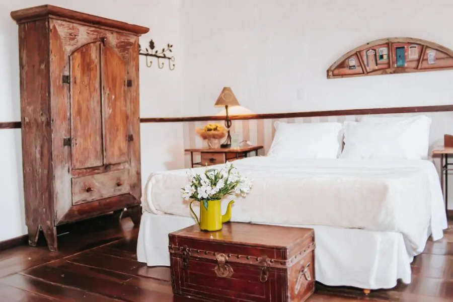 Pousada d'óleo de Guignard