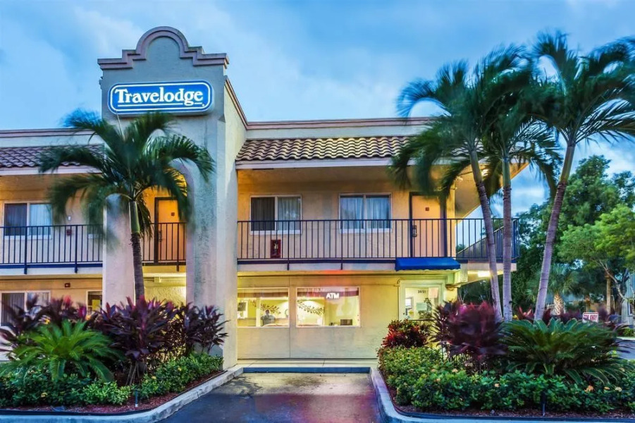 Travelodge Riviera Beach