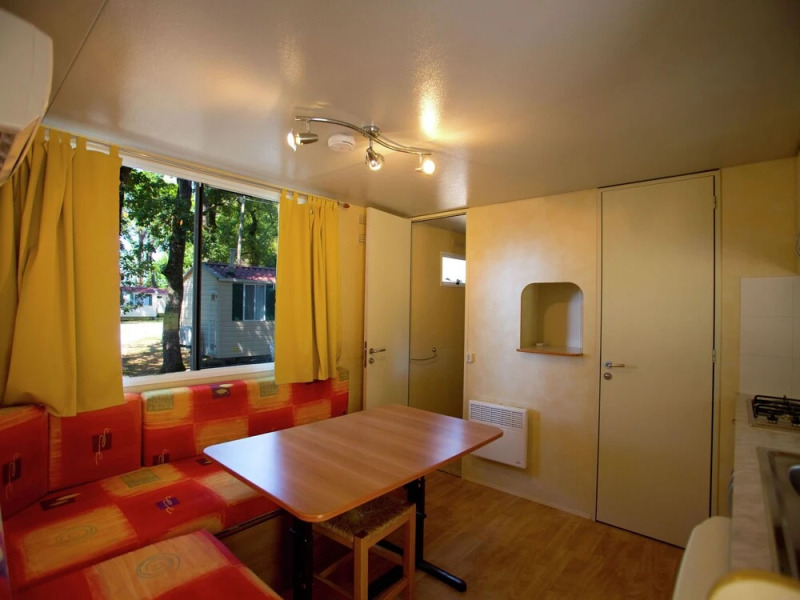 Detached Chalet with Nice Terrace Not So Far From the Sea