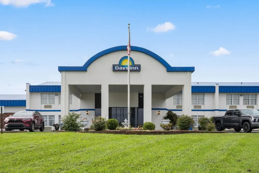 Days Inn Madisonville