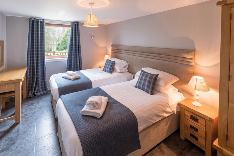 Lord Galloway 31 With Hot Tub, Newton Stewart