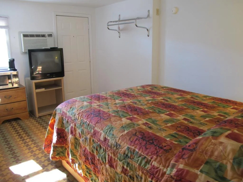 Baker City Motel & RV Park