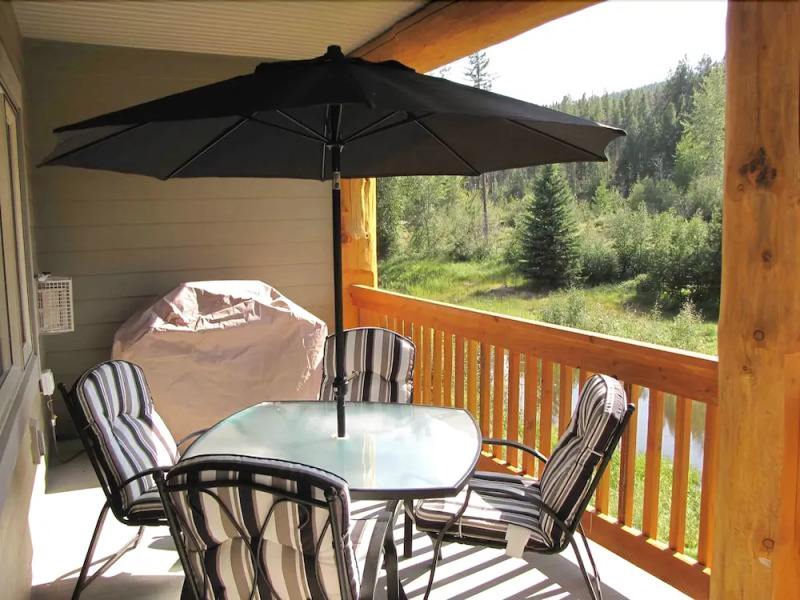 Willow Vistas - 2 Bedroom Luxury Condo with Hot Tub