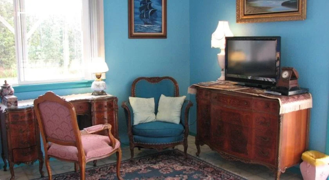 Plumeria Hill Bed & Breakfast