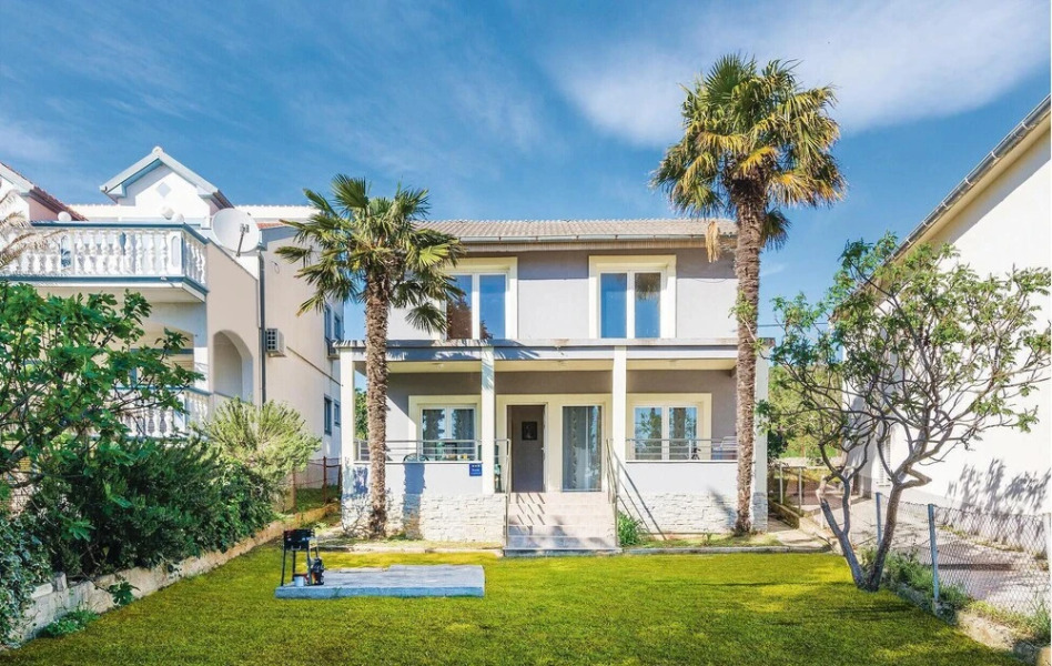 Beautiful Home in Sv.petar na Moru With Wifi and 2 Bedrooms