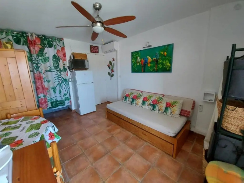 T2-CLIM-WIFI-GARAGE 2,30 x 4,95 à LA FAVIERE