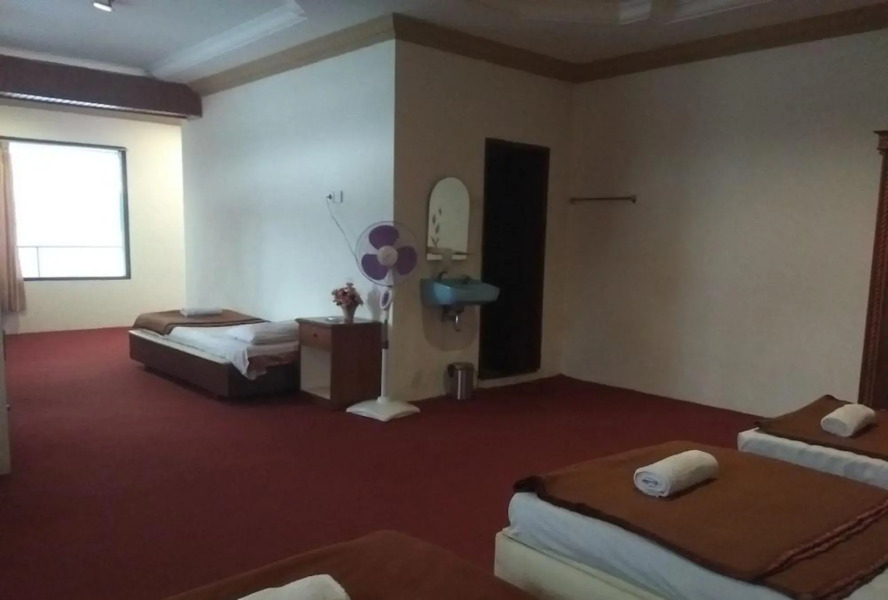 Hotel Maninjau Indah