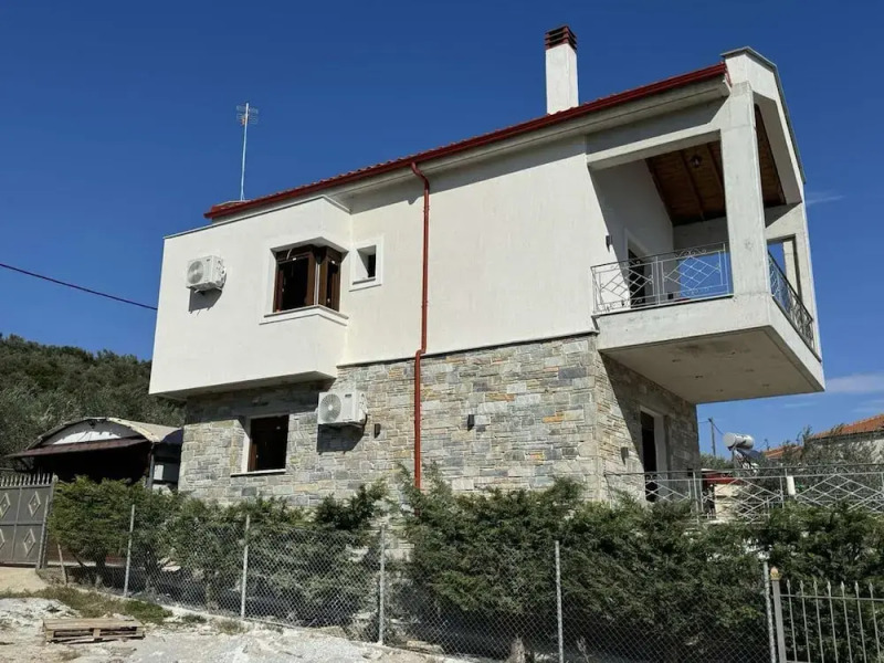 Effie's Maisonette With Detached Studio