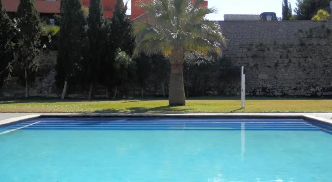 Apartment Red Roca Llisa