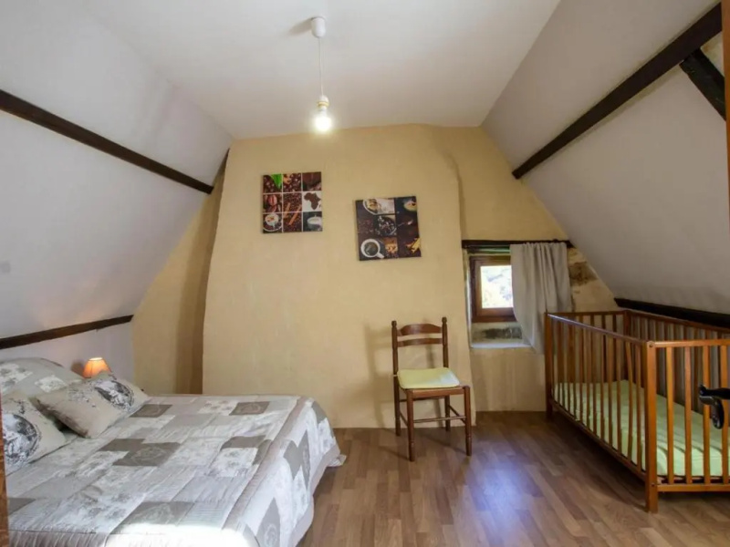 Gîte Saint-André-d'Allas, 3 pièces, 5 personnes - FR-1-616-130