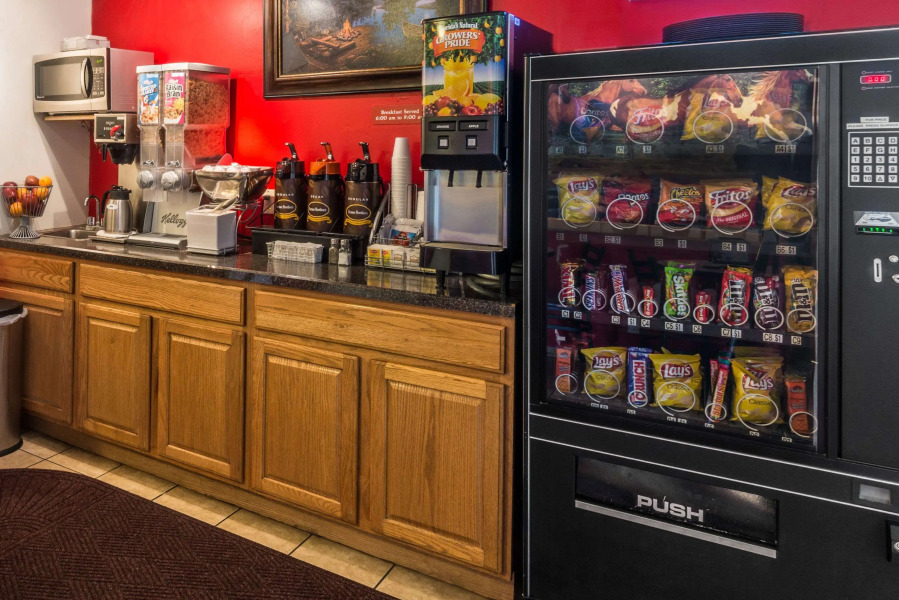 Super 8 By Wyndham Sheridan