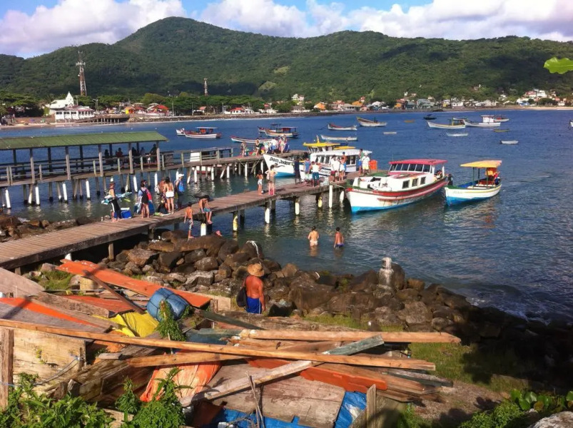 Sobrado Praia da Armação