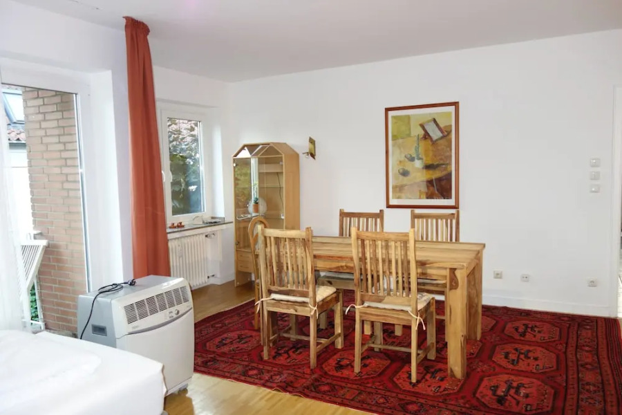 Tolstov-Hotels Large 3 Room Apartment