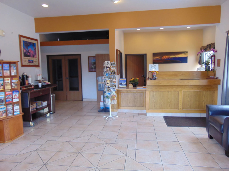 Magnuson Hotel Manitou Springs