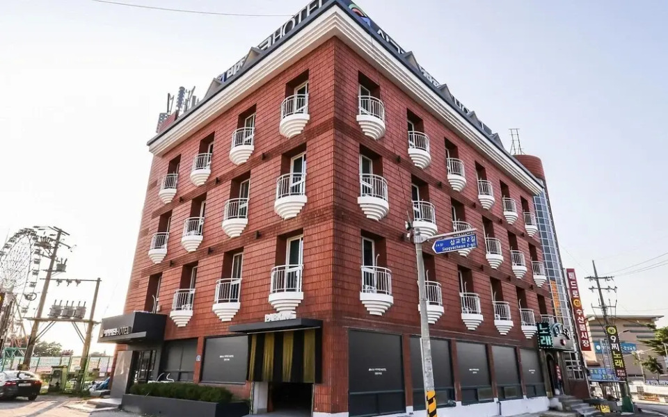 Dangjin Sapgyoho Beach Park