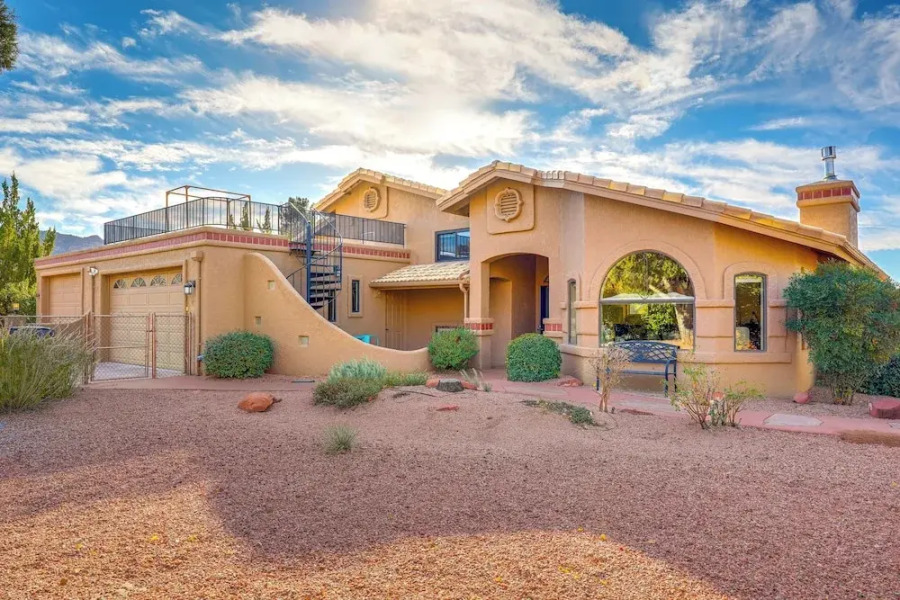 Panoramic Red Rock Views & Hot Tub: Sedona Retreat