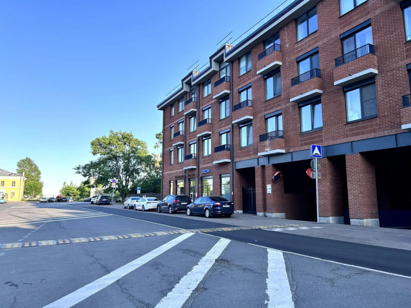 Апартаменты на аллее Тулонская 12