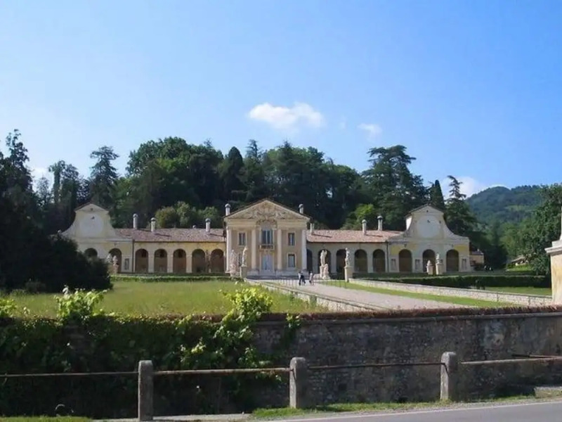 Farmhouse in Asolo Near Medieval Town