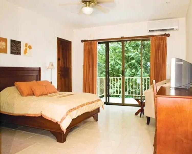 Monarch Resort