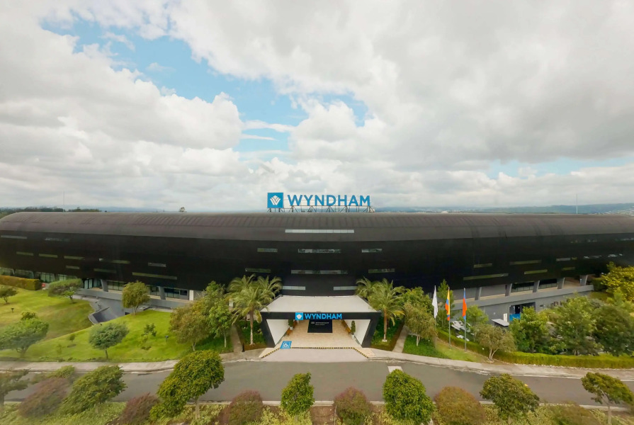 Wyndham Quito Airport