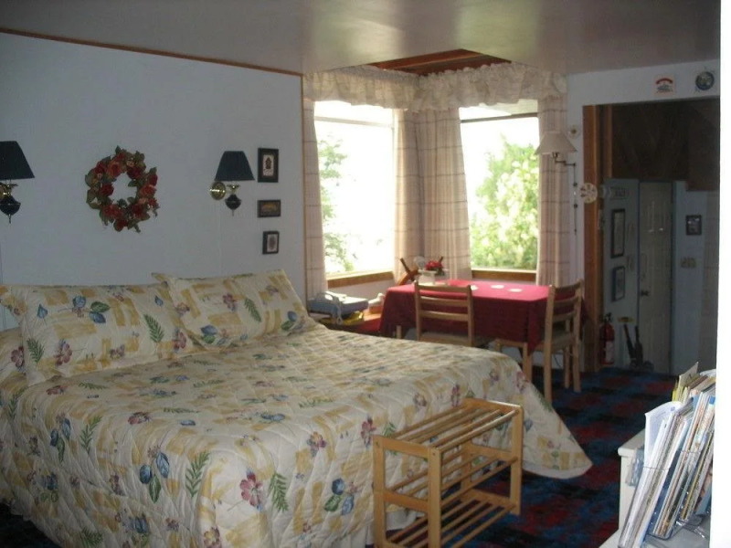 Ocean Rose Bed and Breakfast