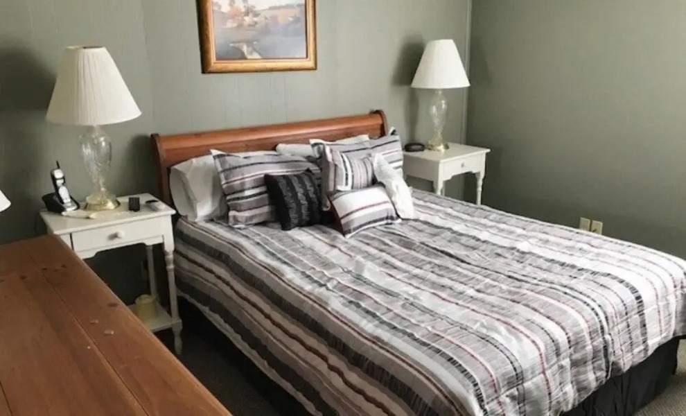 Twine Hill 4 Bedroom Private Hot Tub Home