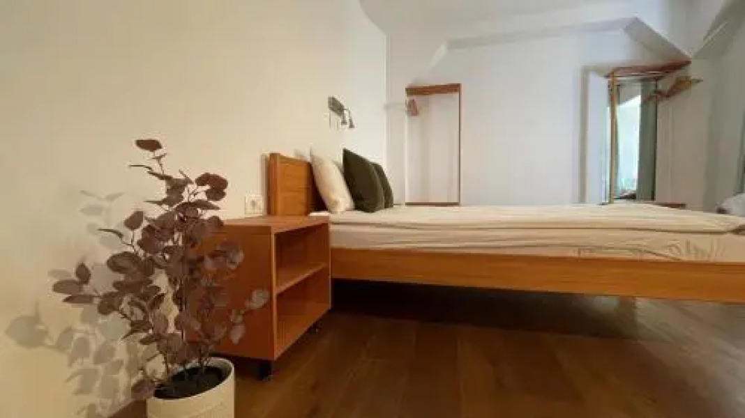 Apartments Fonda House