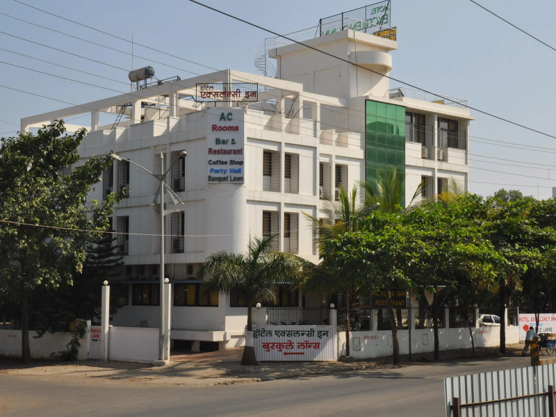 Hotel Excellency Inn