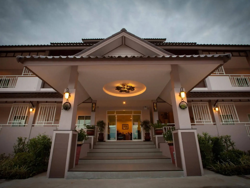 Chiang Kham Grand Villa