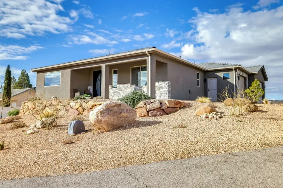 Toquerville Vacation Rental, Near State Parks!