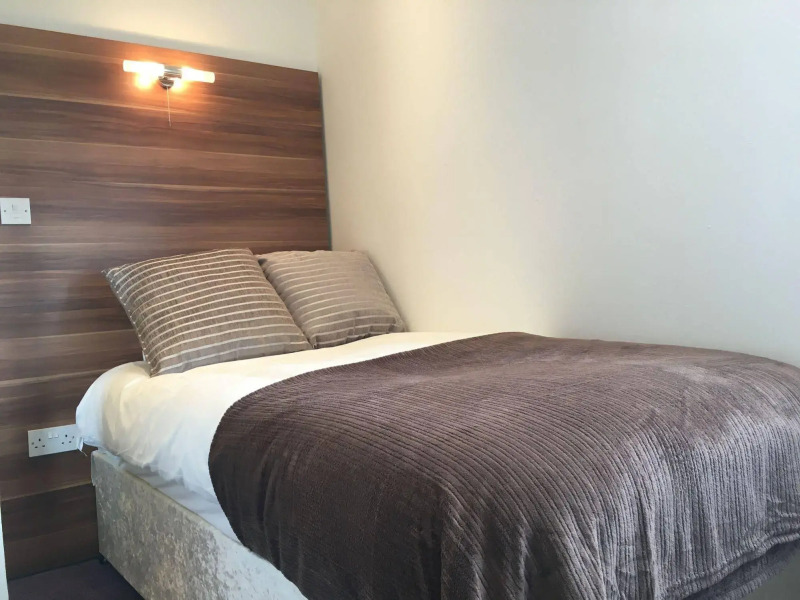 Glasgow Airport Apartments