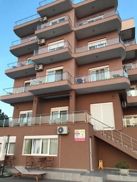 EDEM Apartments