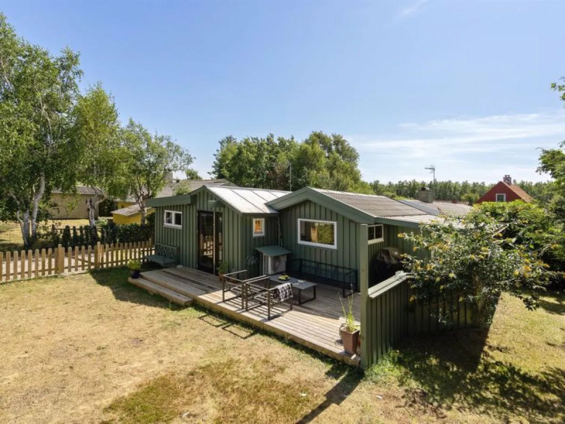 "Ragnhild" - 300m from the sea in Sealand