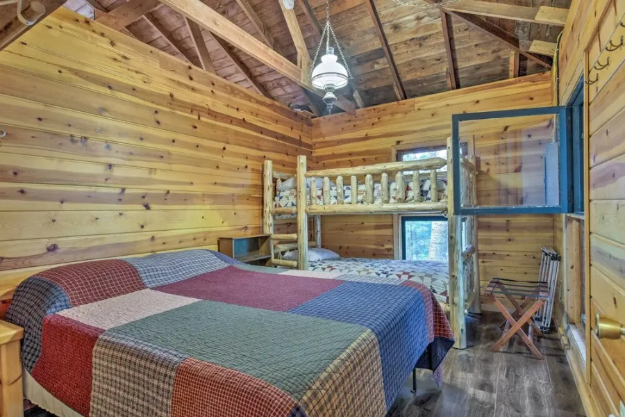 Eagle River Lakefront Retreat w/ Fire Pit & Grill