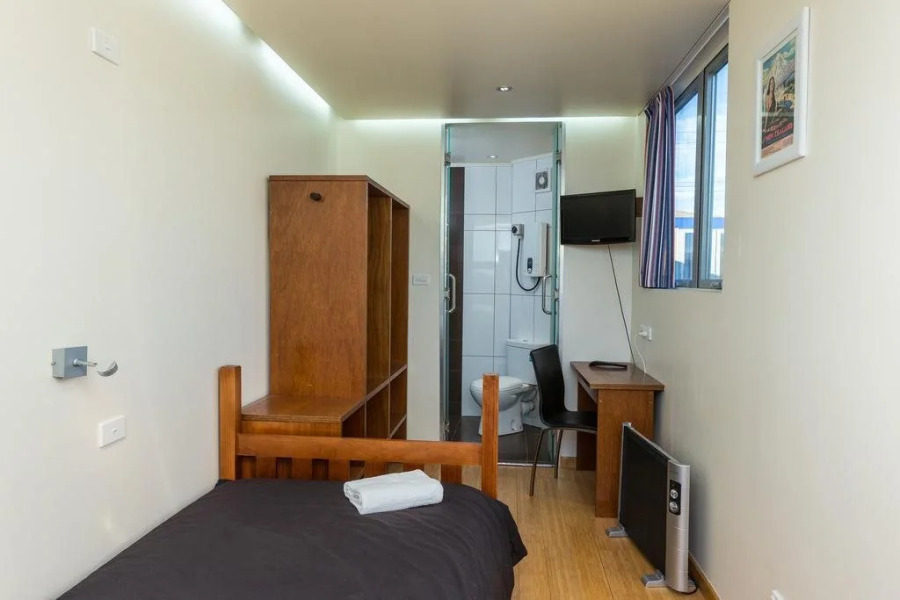 Riverlands Roadhouse Motel