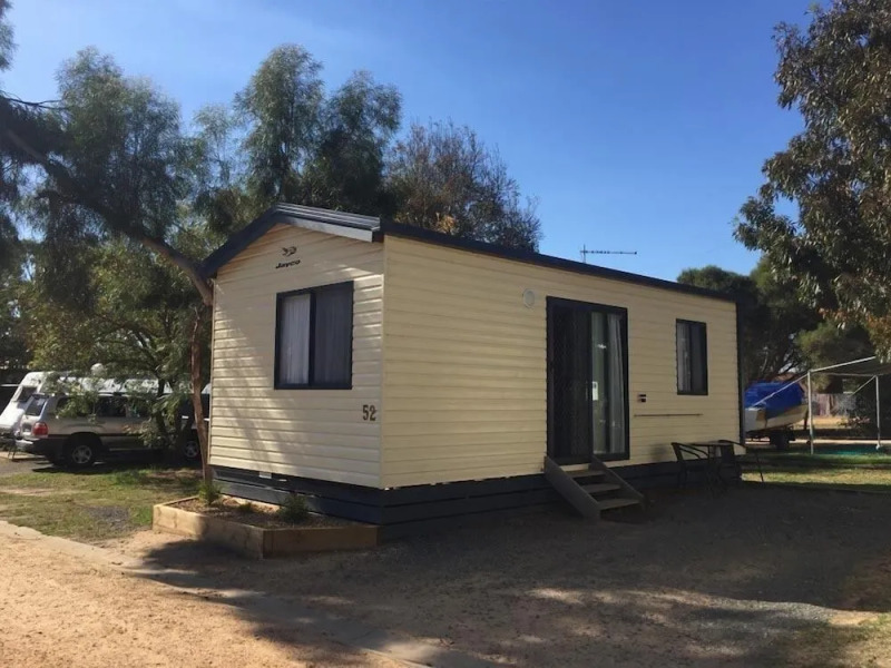 Acacia Caravan Park